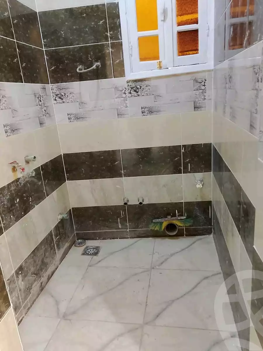 https://aqarmap.com.eg/en/listing/6155140-for-sale-qalyubia-shubra-el-khaima-byjm