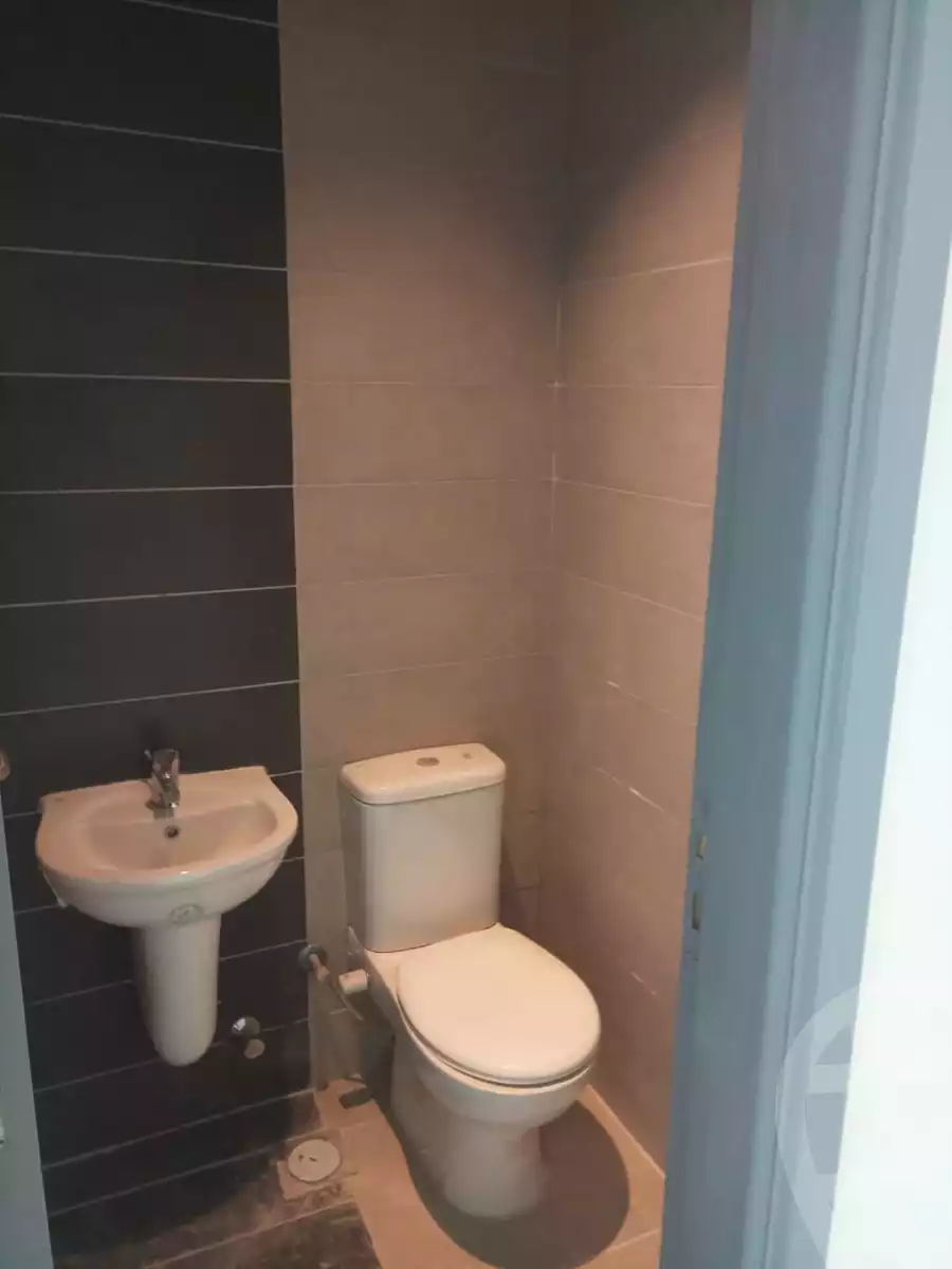 https://aqarmap.com.eg/ar/listing/6155635-for-rent-cairo-new-cairo-compounds-wzwn-ltby-ktlyst-llttwyr