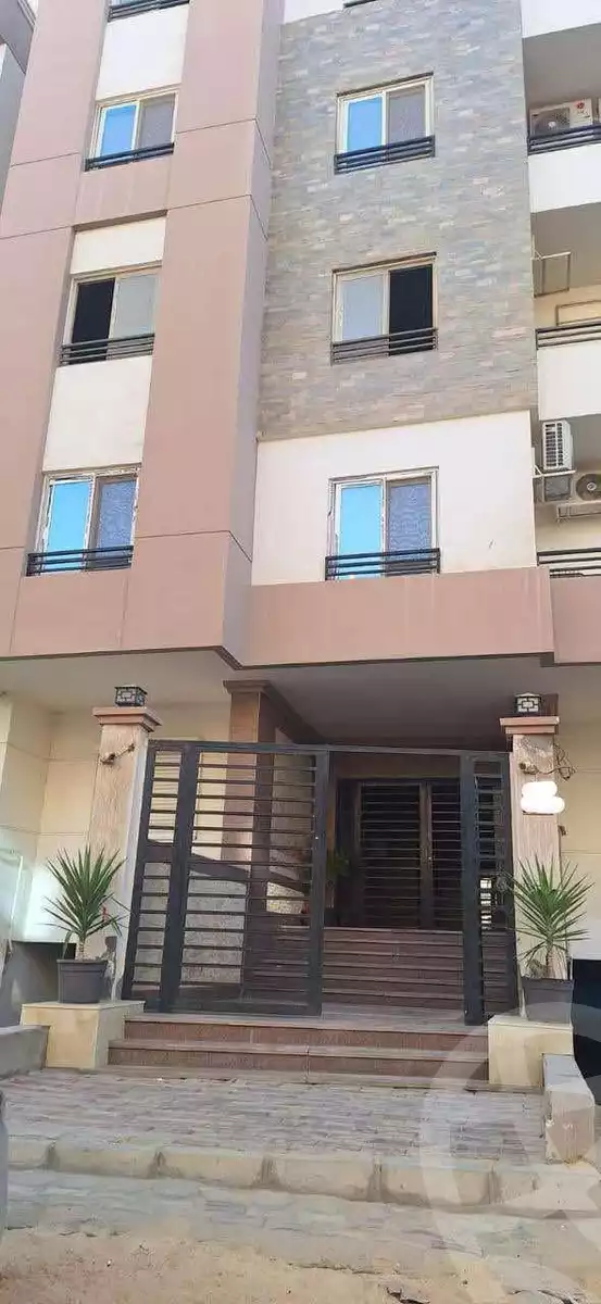 https://aqarmap.com.eg/en/listing/6159793-for-sale-cairo-new-cairo-el-lotus-lotus-north-lmntq-lthny-llwts-lshmly