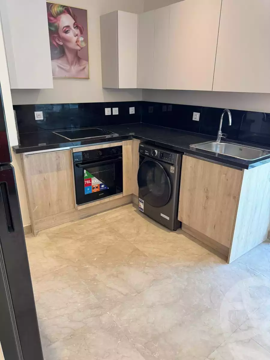 https://aqarmap.com.eg/ar/listing/6160355-for-rent-cairo-el-sheikh-zayed-city-compounds-zyd-wr-llttwyr-park-towers-zed-el-sheikh-zayed-compound
