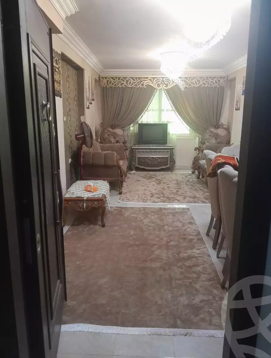 https://aqarmap.com.eg/en/listing/6160361-for-sale-cairo-el-haram-shareaa-khatem-el-morsalen