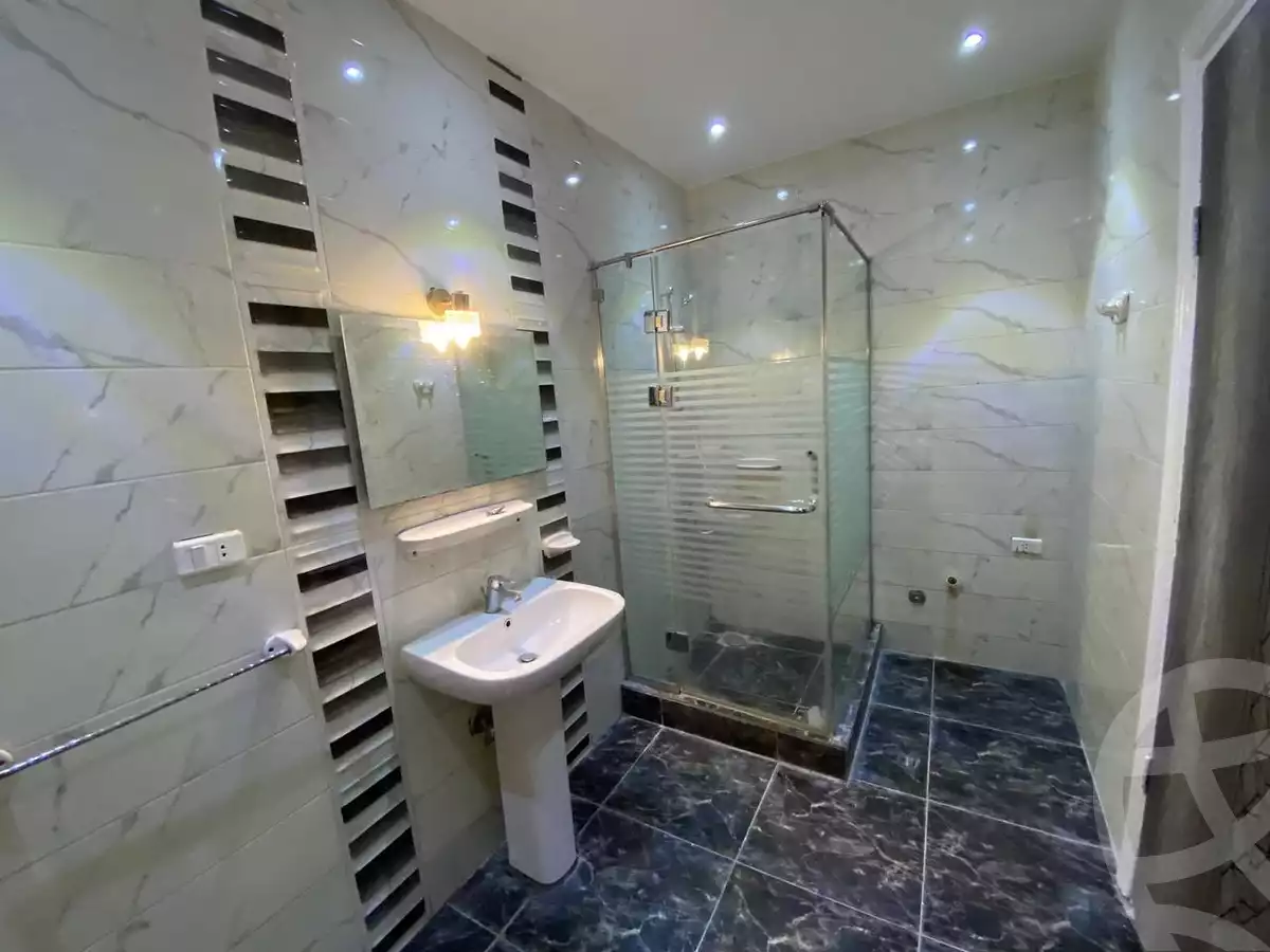 https://aqarmap.com.eg/ar/listing/6160590-for-sale-cairo-new-cairo-el-ahyaa-first-neighborhood-street-12