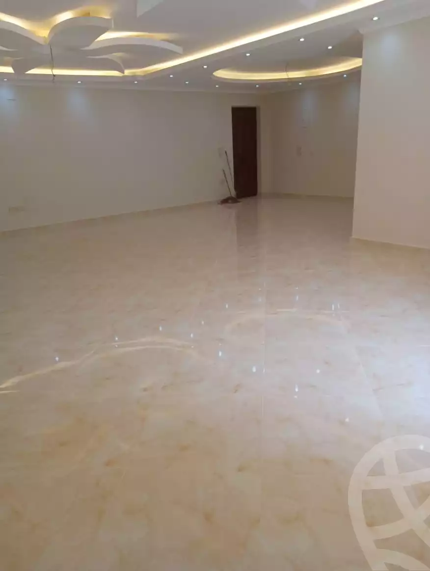 https://aqarmap.com.eg/en/listing/6162289-for-sale-cairo-el-maadi-compounds-maadi-grand-city