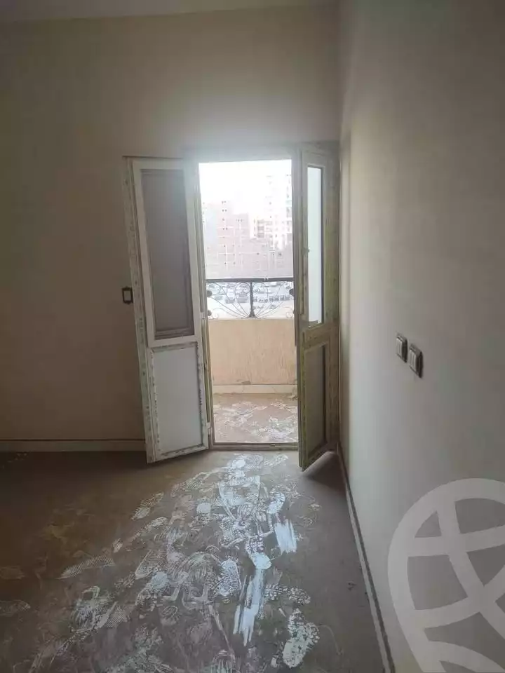 https://aqarmap.com.eg/en/listing/6163900-for-rent-qalyubia-shubra-el-khaima-om-bayoumi