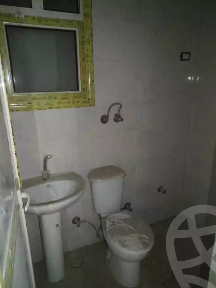 https://aqarmap.com.eg/en/listing/6163900-for-rent-qalyubia-shubra-el-khaima-om-bayoumi