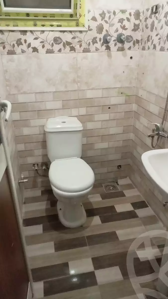 https://aqarmap.com.eg/ar/listing/6164462-for-sale-qalyubia-shubra-el-khaima-om-bayoumi