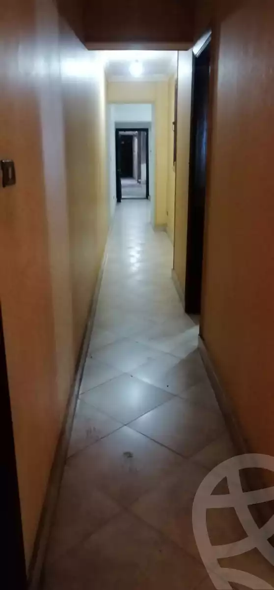 https://aqarmap.com.eg/ar/listing/6164654-for-sale-qalyubia-shubra-el-khaima-shubra-el-khaima-city-hamis-st