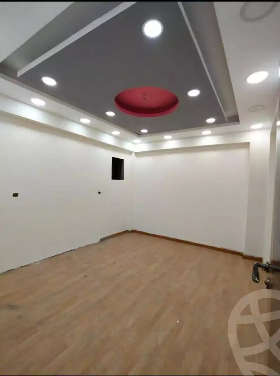 https://aqarmap.com.eg/ar/listing/6165071-for-sale-qalyubia-shubra-el-khaima-om-bayoumi