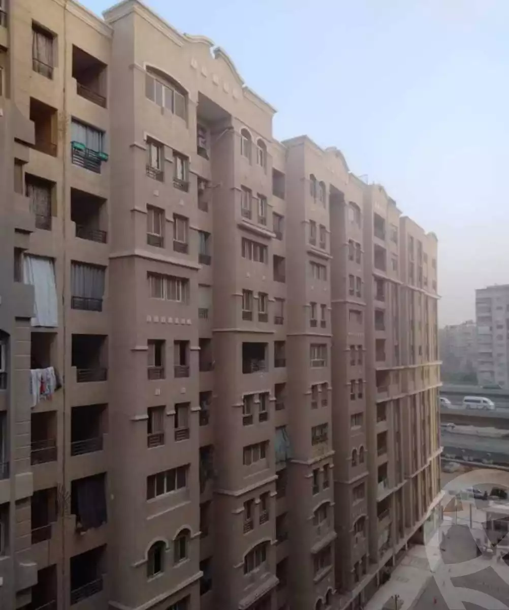 https://aqarmap.com.eg/en/listing/6165218-for-sale-cairo-faisal-el-maryotyah-town-valley-compound-sakan