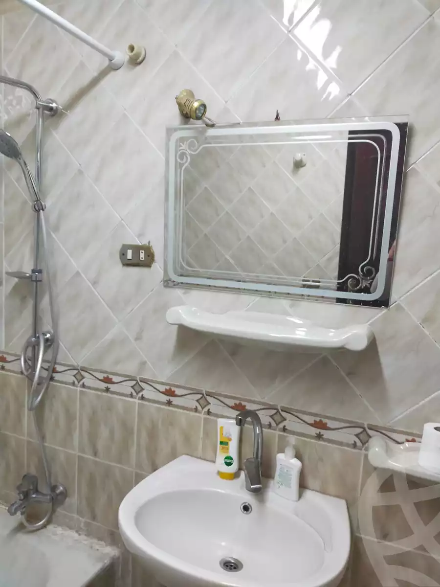 https://aqarmap.com.eg/en/listing/6166105-for-sale-cairo-hadayek-el-koba-saraya-el-kobba
