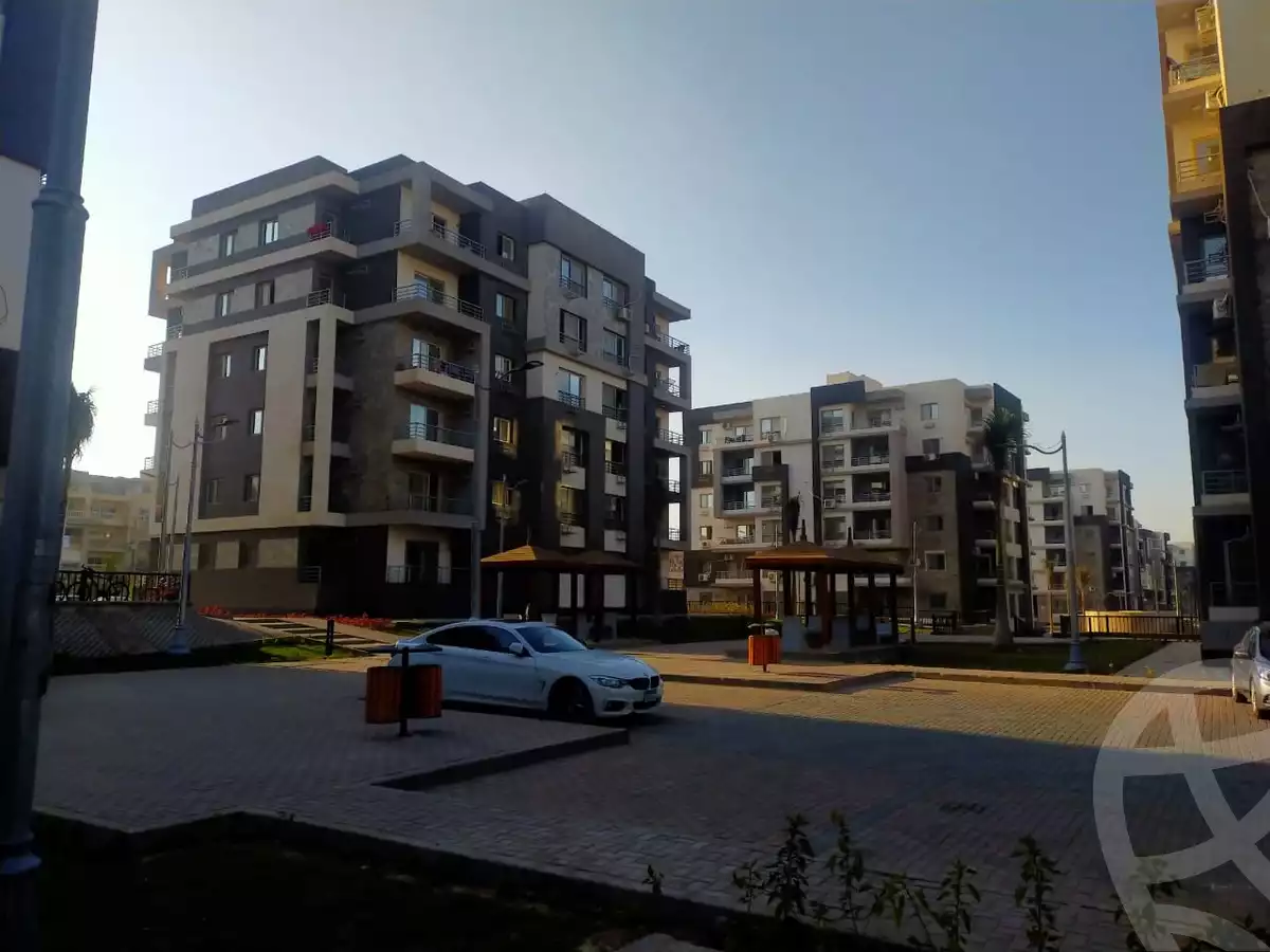 https://aqarmap.com.eg/ar/listing/6166158-for-rent-cairo-6th-of-october-compounds-jn-ktwbr