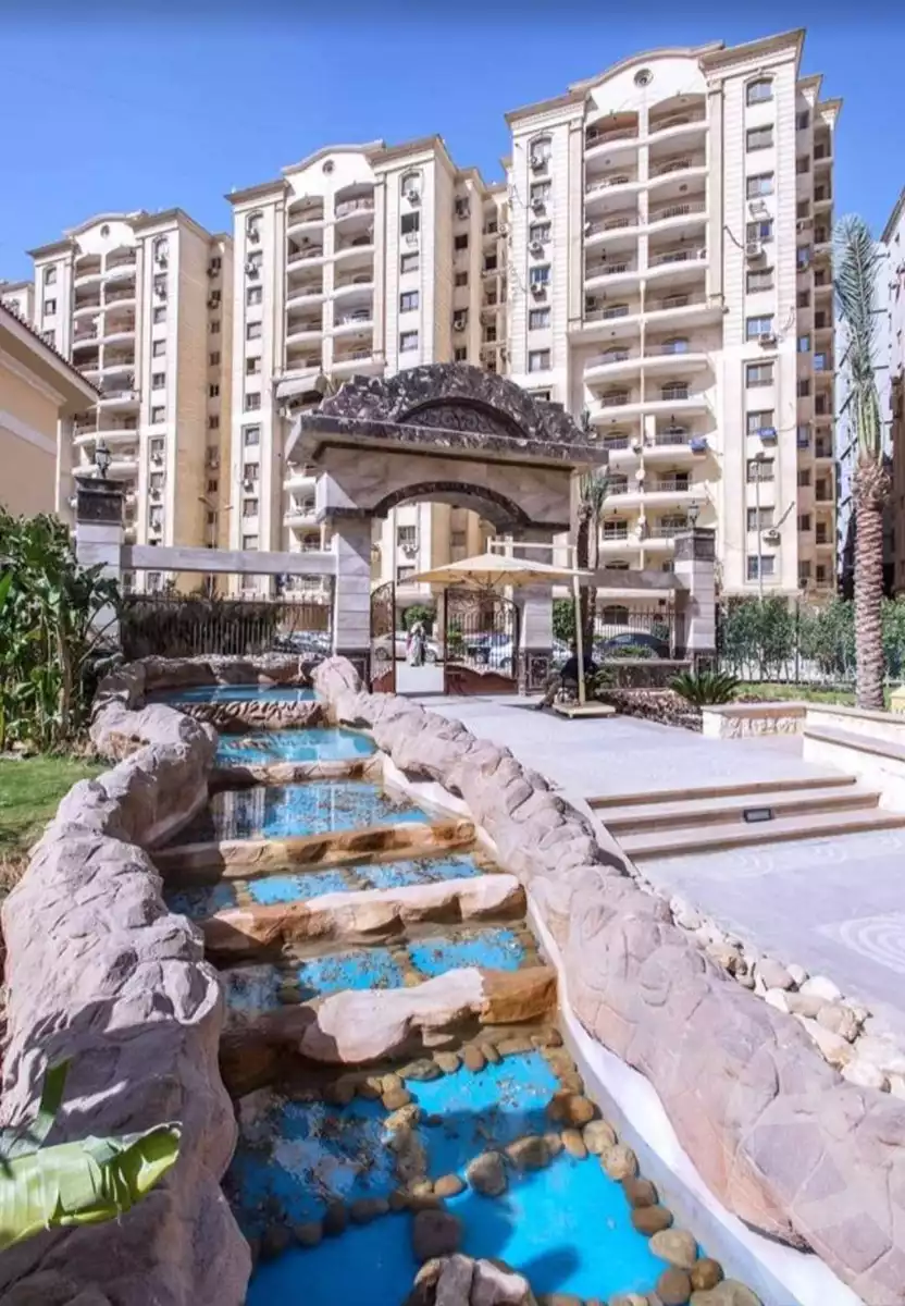 https://aqarmap.com.eg/en/listing/6166932-for-sale-cairo-el-maadi-compounds-maadi-grand-city