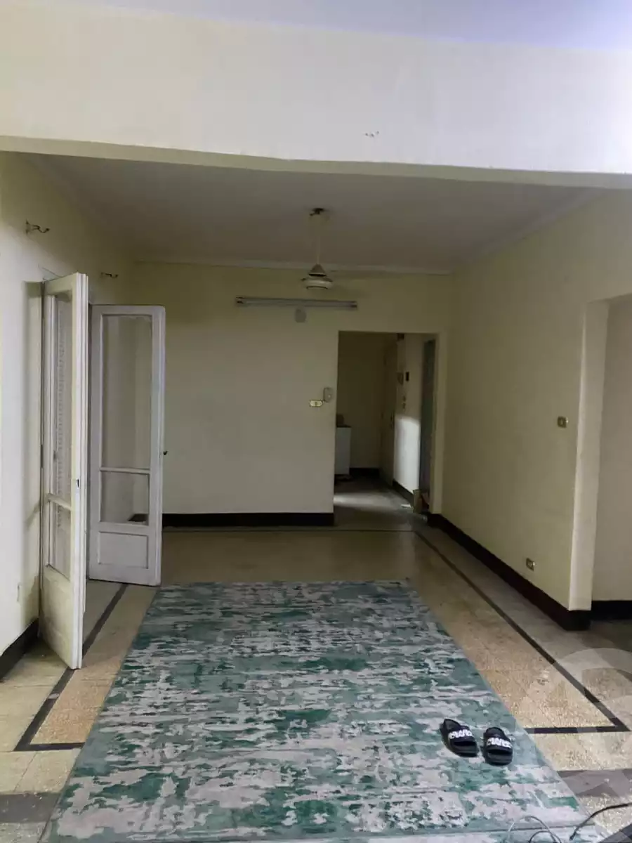https://aqarmap.com.eg/en/listing/6167487-for-sale-cairo-el-zaytun-hlmy-lzytwn-ibn-el-hakam-sq