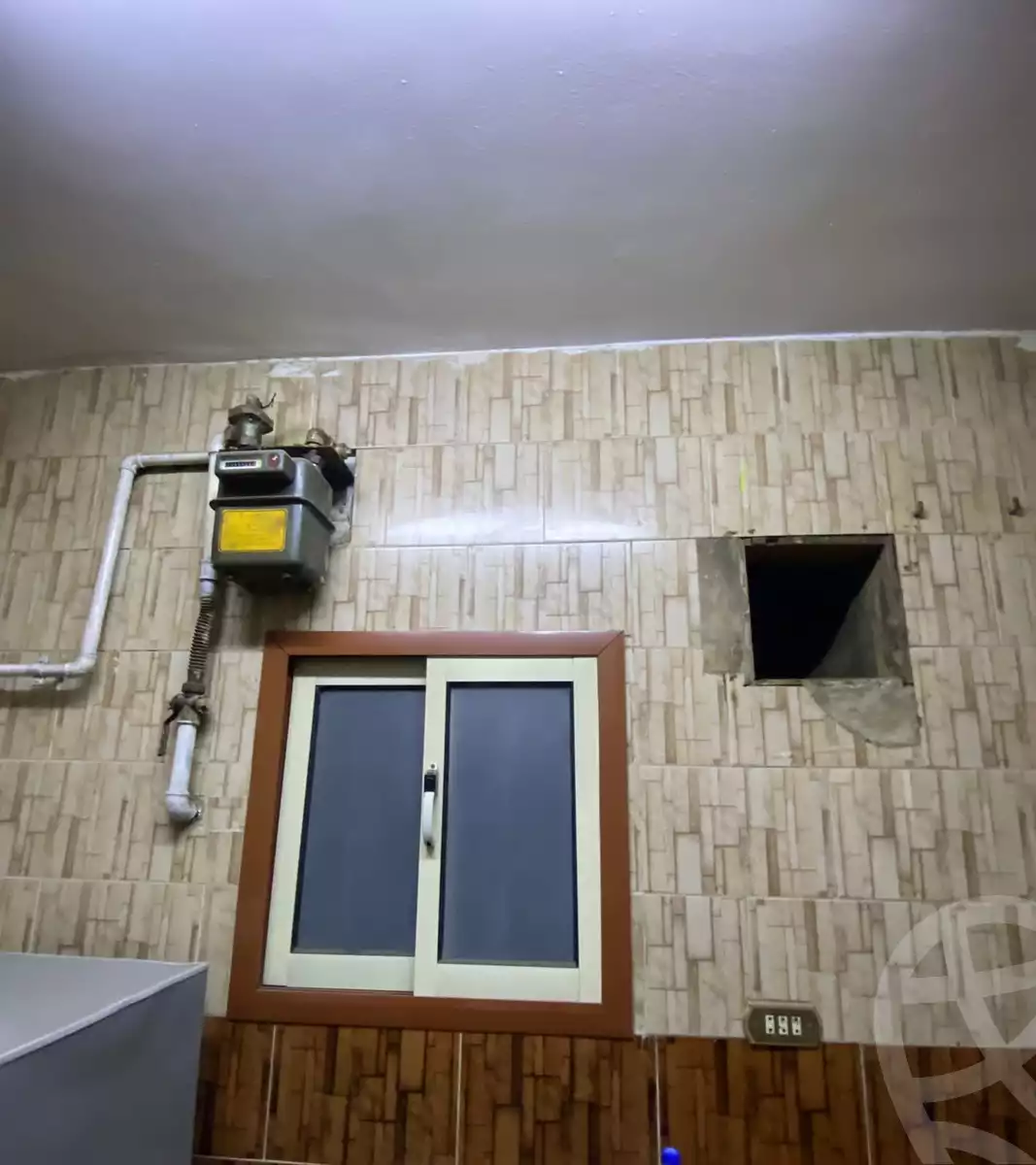 https://aqarmap.com.eg/en/listing/6167487-for-sale-cairo-el-zaytun-hlmy-lzytwn-ibn-el-hakam-sq