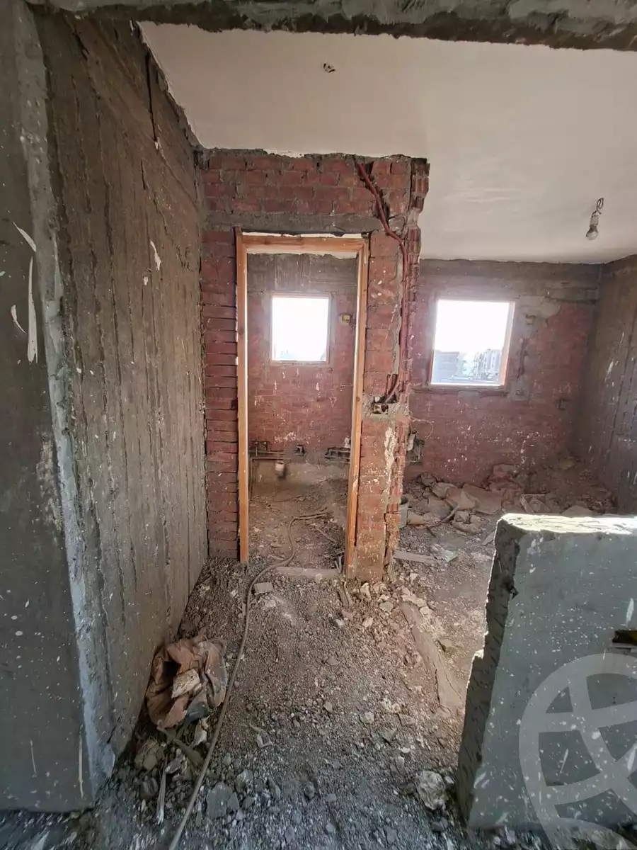 https://aqarmap.com.eg/en/listing/6168540-for-sale-cairo-helwan-helwan-el-sharkeya-el-maraghi-st