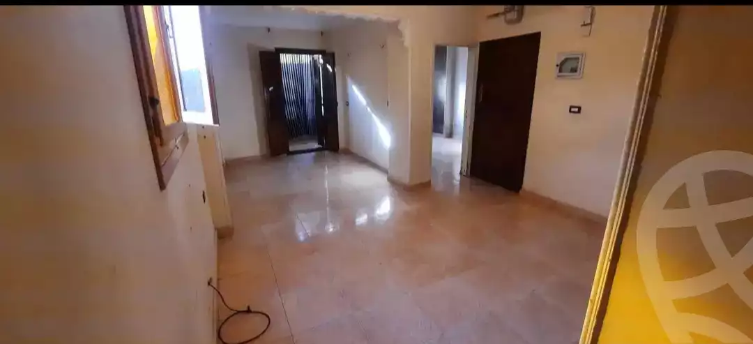 https://aqarmap.com.eg/ar/listing/6169090-for-sale-cairo-el-maadi-sarayat-el-maadi-ahmed-zaki-st