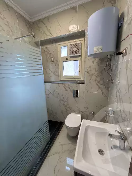 https://aqarmap.com.eg/en/listing/6169144-for-rent-cairo-new-cairo-gharb-el-golf-alaa-elsaadany-st