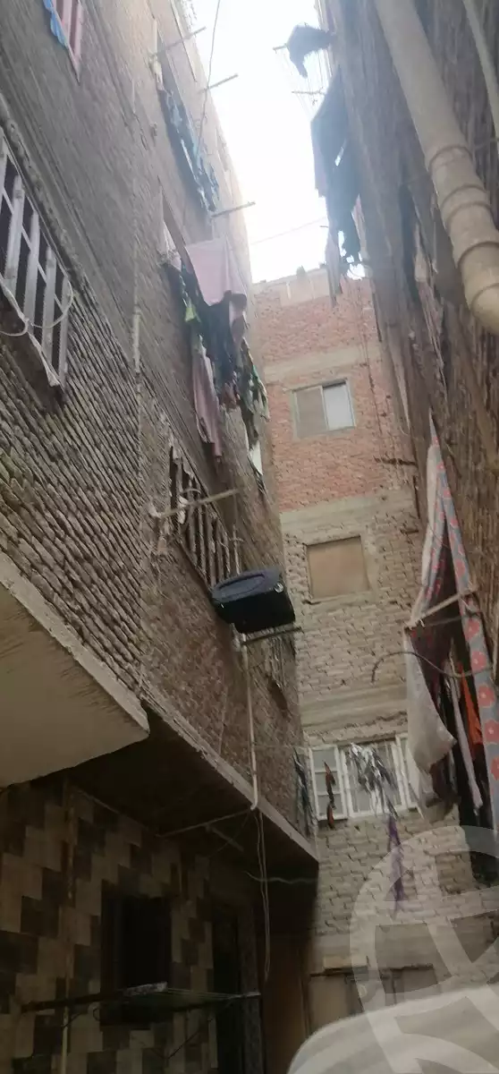 https://aqarmap.com.eg/en/listing/6169153-for-sale-qalyubia-shubra-el-khaima-shubra-el-khaima-city-hamis-st