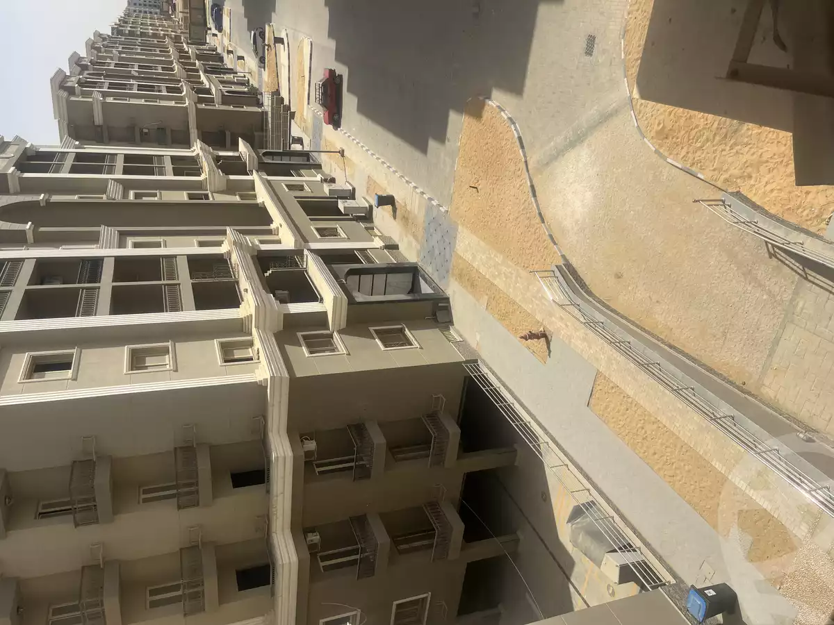 https://aqarmap.com.eg/en/listing/6169220-for-sale-cairo-new-cairo-compounds-the-icon-gardens-compound-style-home