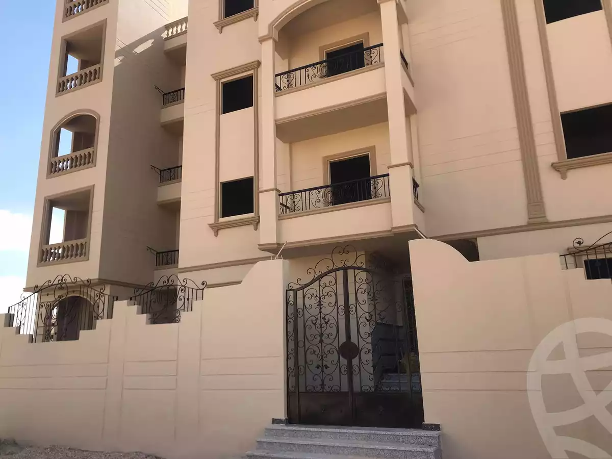 https://aqarmap.com.eg/en/listing/6169684-for-sale-sharqia-10th-of-ramadan-al-hay-al-sades-wa-eshroon