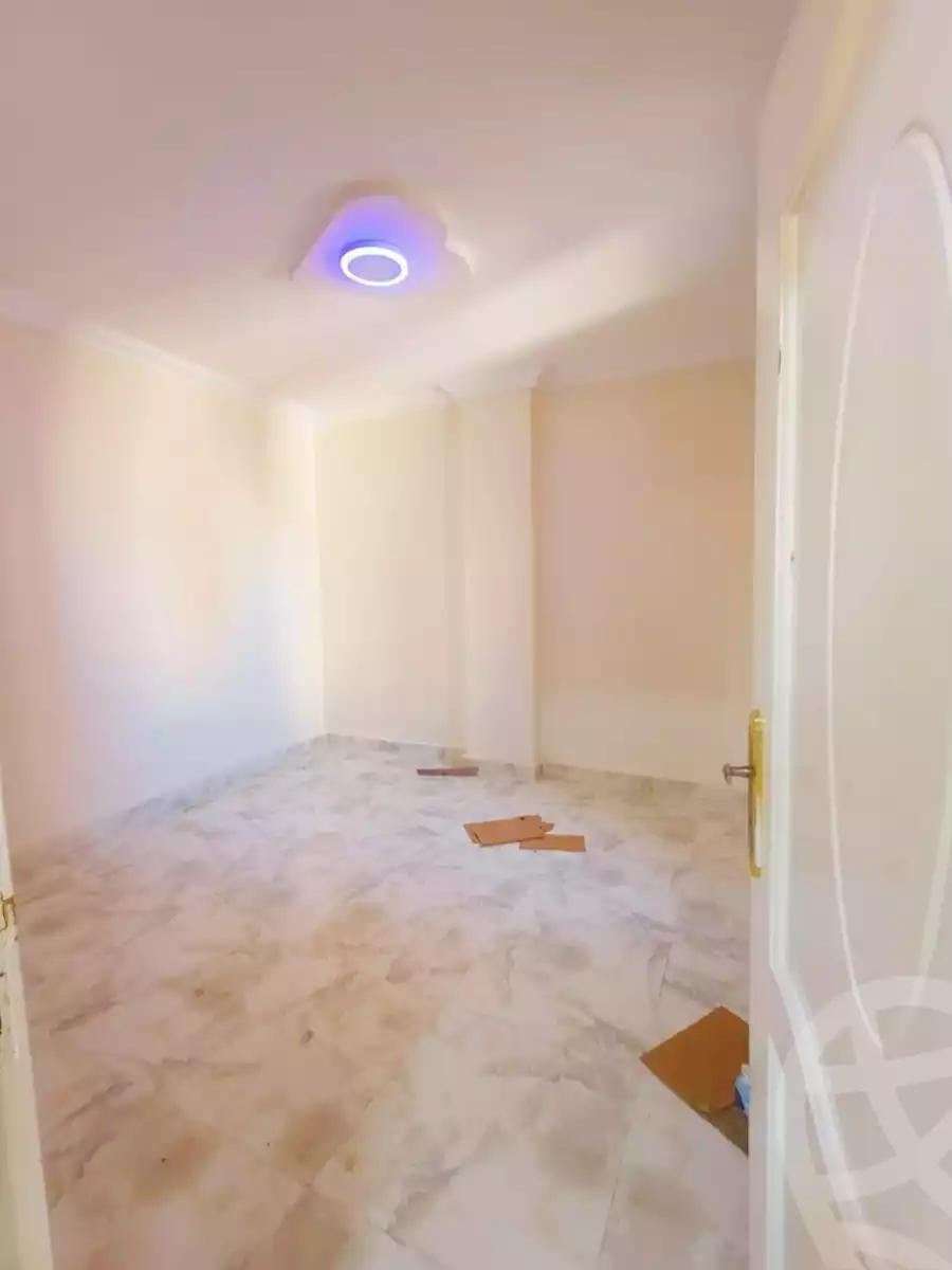 https://aqarmap.com.eg/ar/listing/6170867-for-sale-alexandria-bahray-el-anfoshy-sidi-al-mawazini-st
