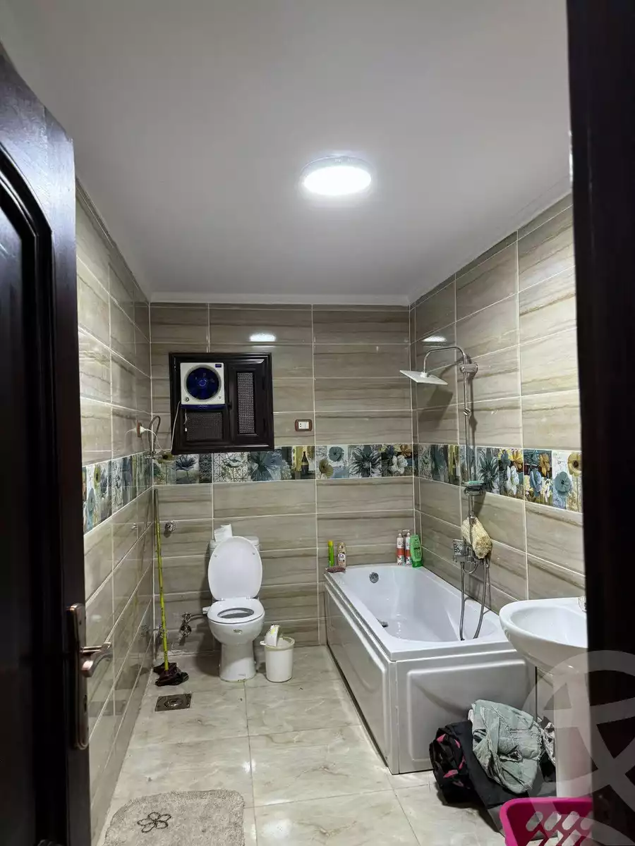 https://aqarmap.com.eg/en/listing/6171597-for-sale-cairo-shoubra-el-sahel-kashkosh-st