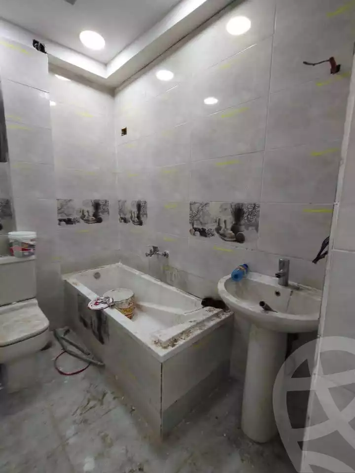 https://aqarmap.com.eg/en/listing/6171910-for-sale-qalyubia-shubra-el-khaima-shubra-el-khaima-city-ahmed-oraby-st