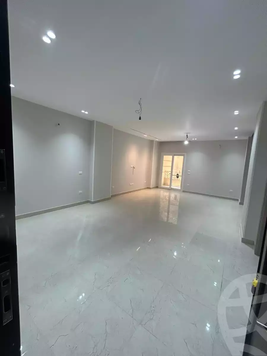 https://aqarmap.com.eg/ar/listing/6172358-for-rent-cairo-new-cairo-el-lotus-lotus-south
