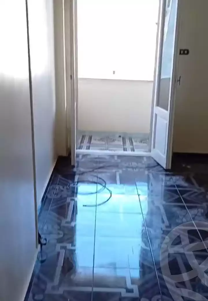 https://aqarmap.com.eg/ar/listing/6172895-for-sale-alexandria-bolekly-wnjdt