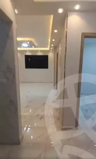 https://aqarmap.com.eg/ar/listing/6173178-for-sale-cairo-helwan-hadayek-helwan-el-khashab-canal