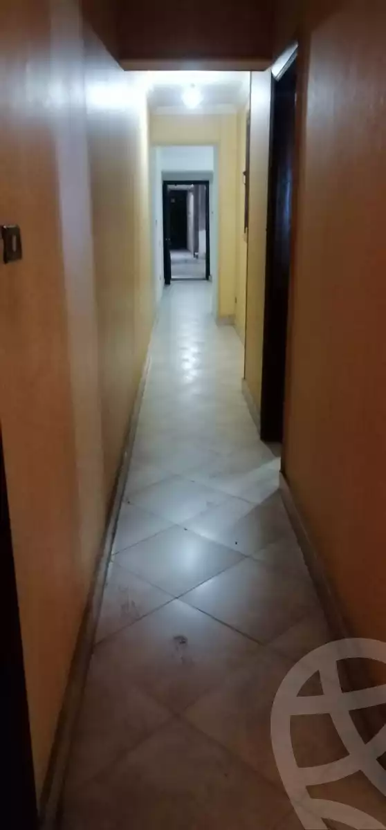 https://aqarmap.com.eg/ar/listing/6173956-for-sale-qalyubia-shubra-el-khaima-shubra-el-khaima-city-hamis-st