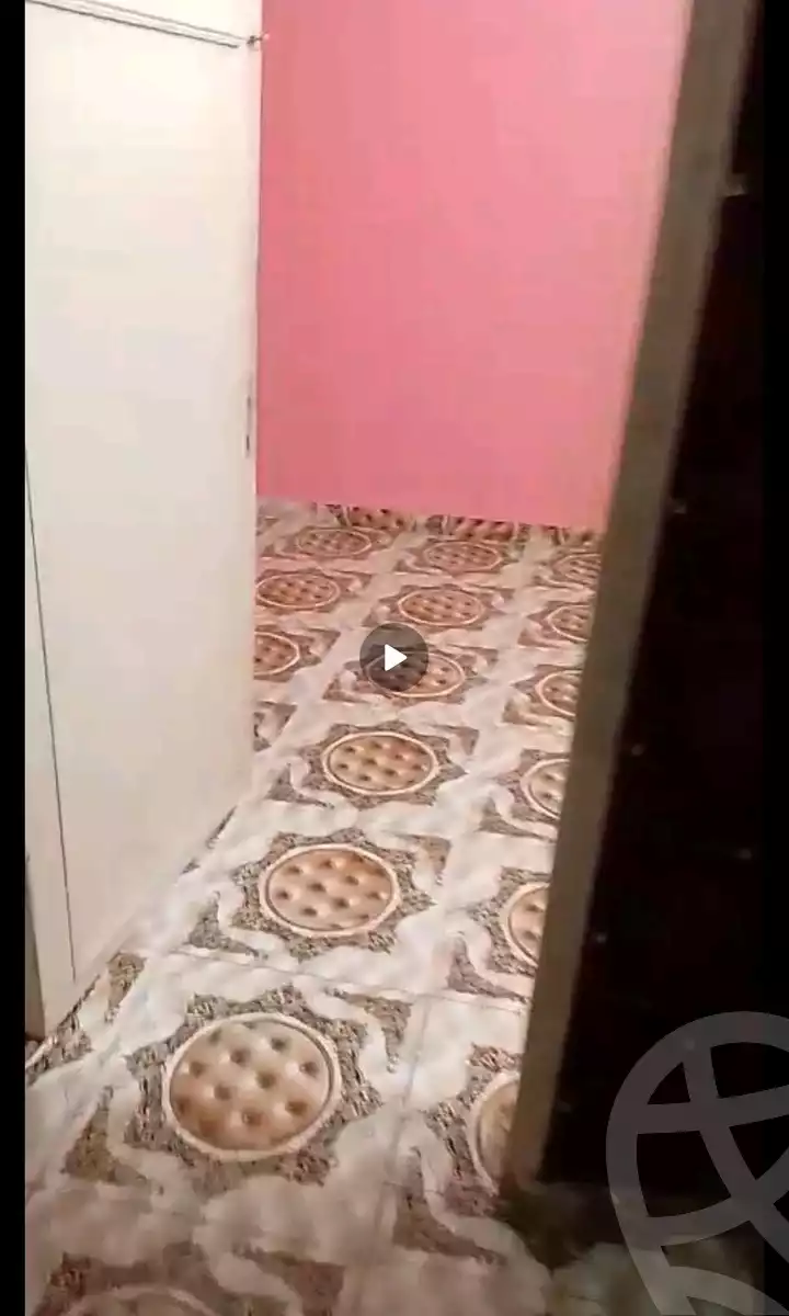 https://aqarmap.com.eg/en/listing/6174760-for-sale-qalyubia-shubra-el-khaima-byjm