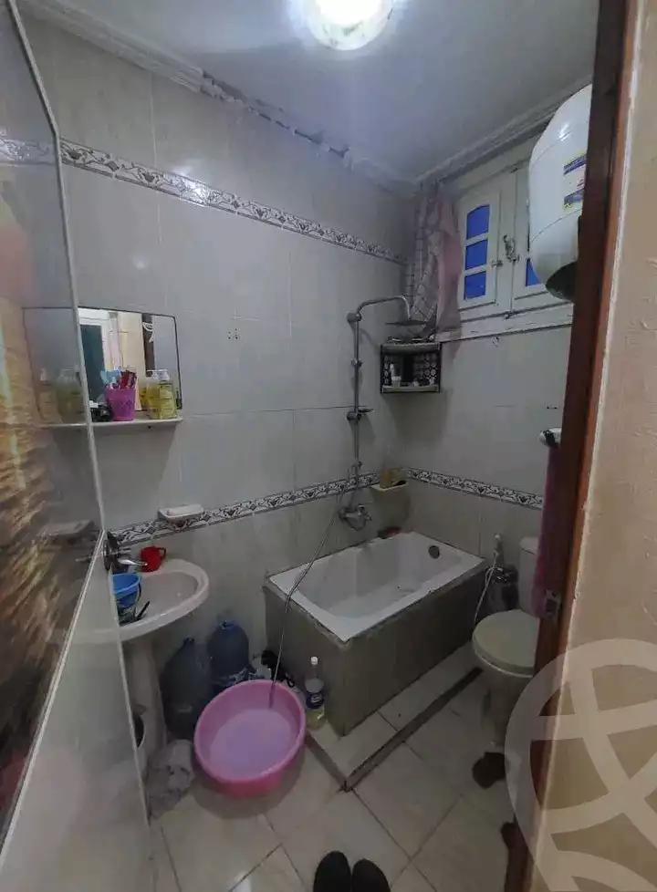 https://aqarmap.com.eg/en/listing/6176863-for-sale-alexandria-l-jmy-el-hanouvel-el-warsha-st