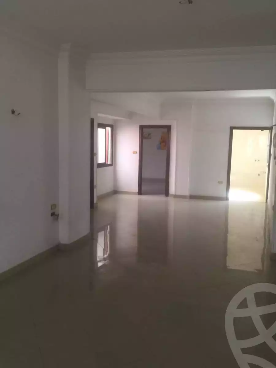 https://aqarmap.com.eg/en/listing/6176925-for-sale-dakahlia-mansoura-jdyl-kanat-al-sweis-st