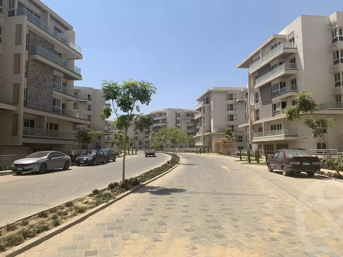 https://aqarmap.com.eg/en/listing/6178348-for-sale-cairo-new-cairo-compounds-mwntn-fyw-y-syty-club-park-mountain-view-icity