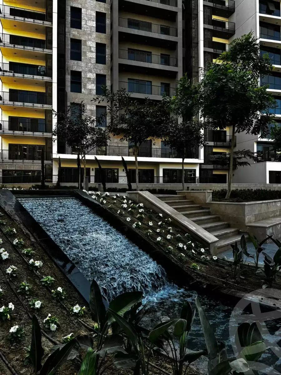 https://aqarmap.com.eg/ar/listing/6178402-for-sale-cairo-el-sheikh-zayed-city-compounds-zyd-wr-llttwyr