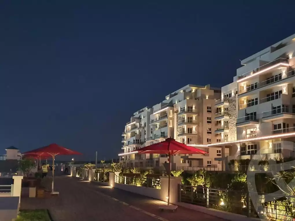 https://aqarmap.com.eg/ar/listing/6178522-for-sale-cairo-new-cairo-compounds-mwntn-fyw-y-syty-club-park-mountain-view-icity