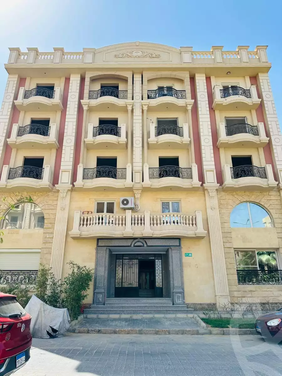 https://aqarmap.com.eg/ar/listing/6178601-for-sale-cairo-new-cairo-compounds-el-ashrafia