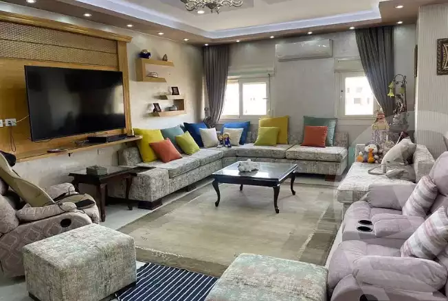 https://aqarmap.com.eg/ar/listing/6179139-for-sale-cairo-el-shorouk-compounds-heliopolis-residence
