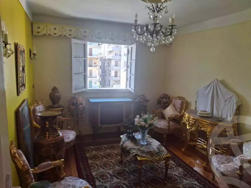https://aqarmap.com.eg/en/listing/6179441-for-sale-alexandria-camp-cesar