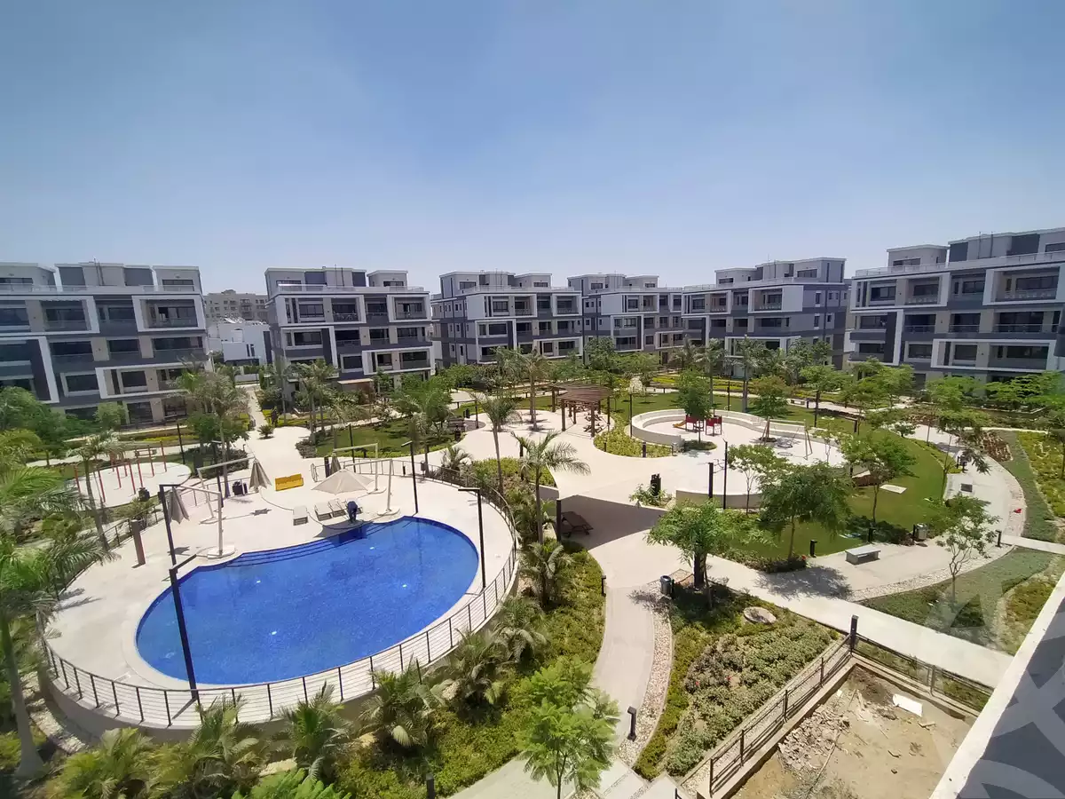 https://aqarmap.com.eg/ar/listing/6179678-for-sale-cairo-el-sheikh-zayed-city-compounds-kmbwnd-wn-16-swdyk