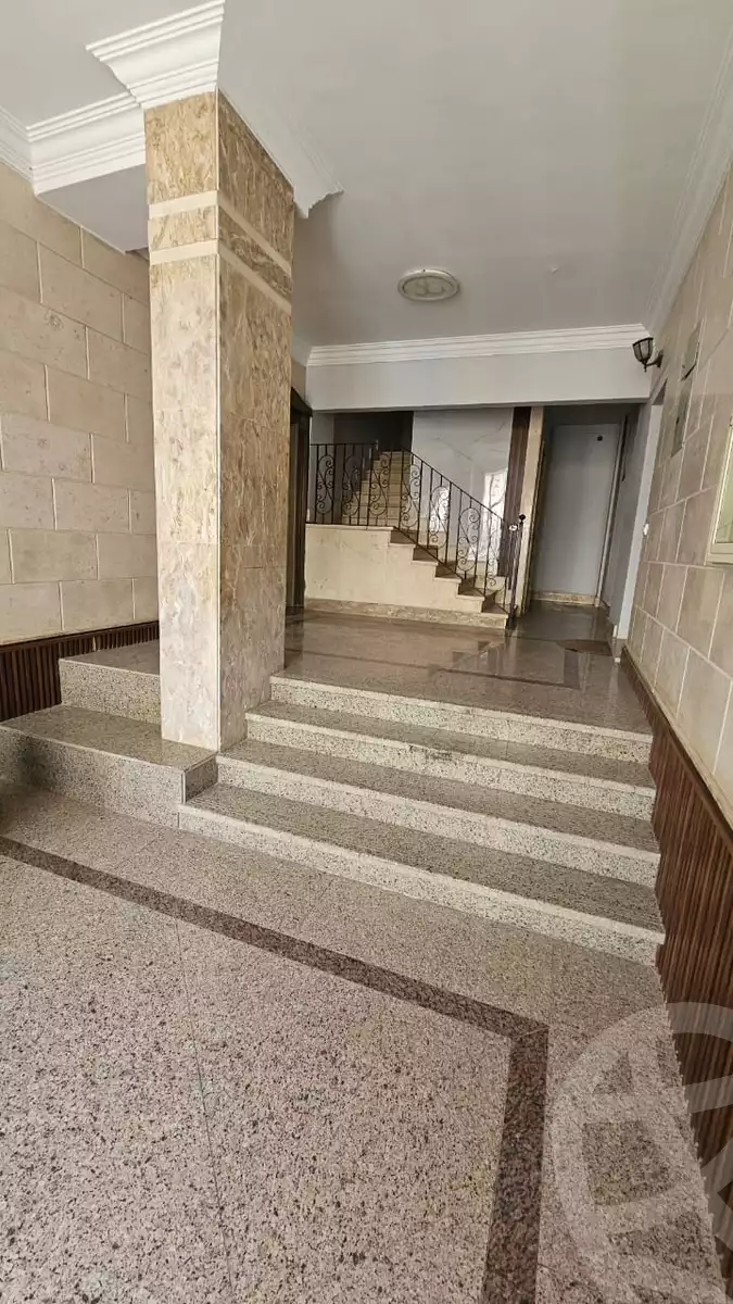 https://aqarmap.com.eg/en/listing/6162654-for-sale-cairo-new-administrative-capital-r7-midtown-condo