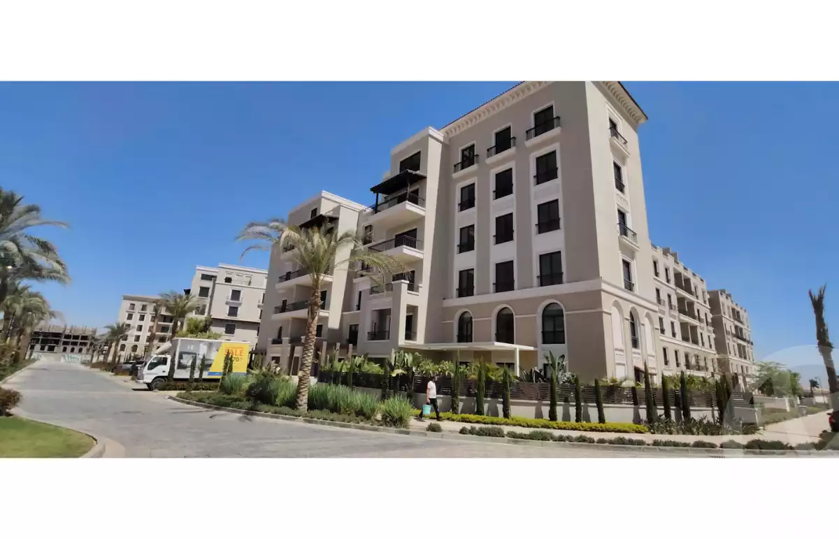 https://aqarmap.com.eg/en/listing/6180995-for-sale-cairo-el-sheikh-zayed-city-compounds-kmbwnd-fyldj-wyst-dr-llttwyr