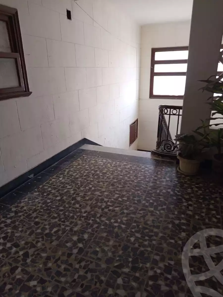 https://aqarmap.com.eg/en/listing/6182454-for-rent-cairo-downtown-el-tahrir