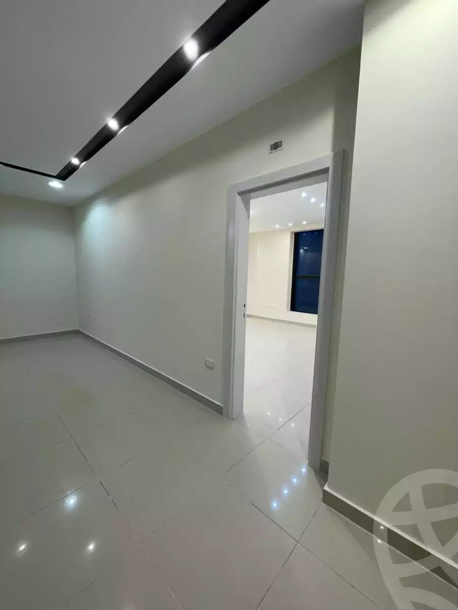 https://aqarmap.com.eg/en/listing/6182684-for-sale-cairo-el-shorouk-compounds-the-square-mall-value