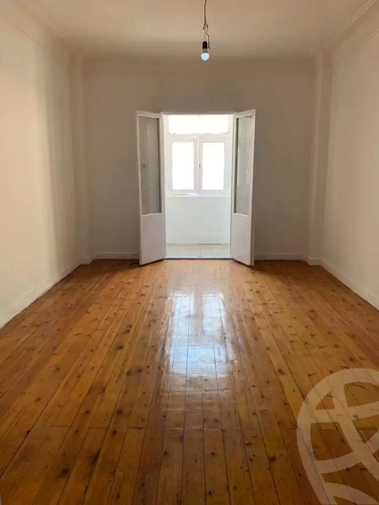 https://aqarmap.com.eg/ar/listing/6182675-for-rent-cairo-downtown-el-tahrir