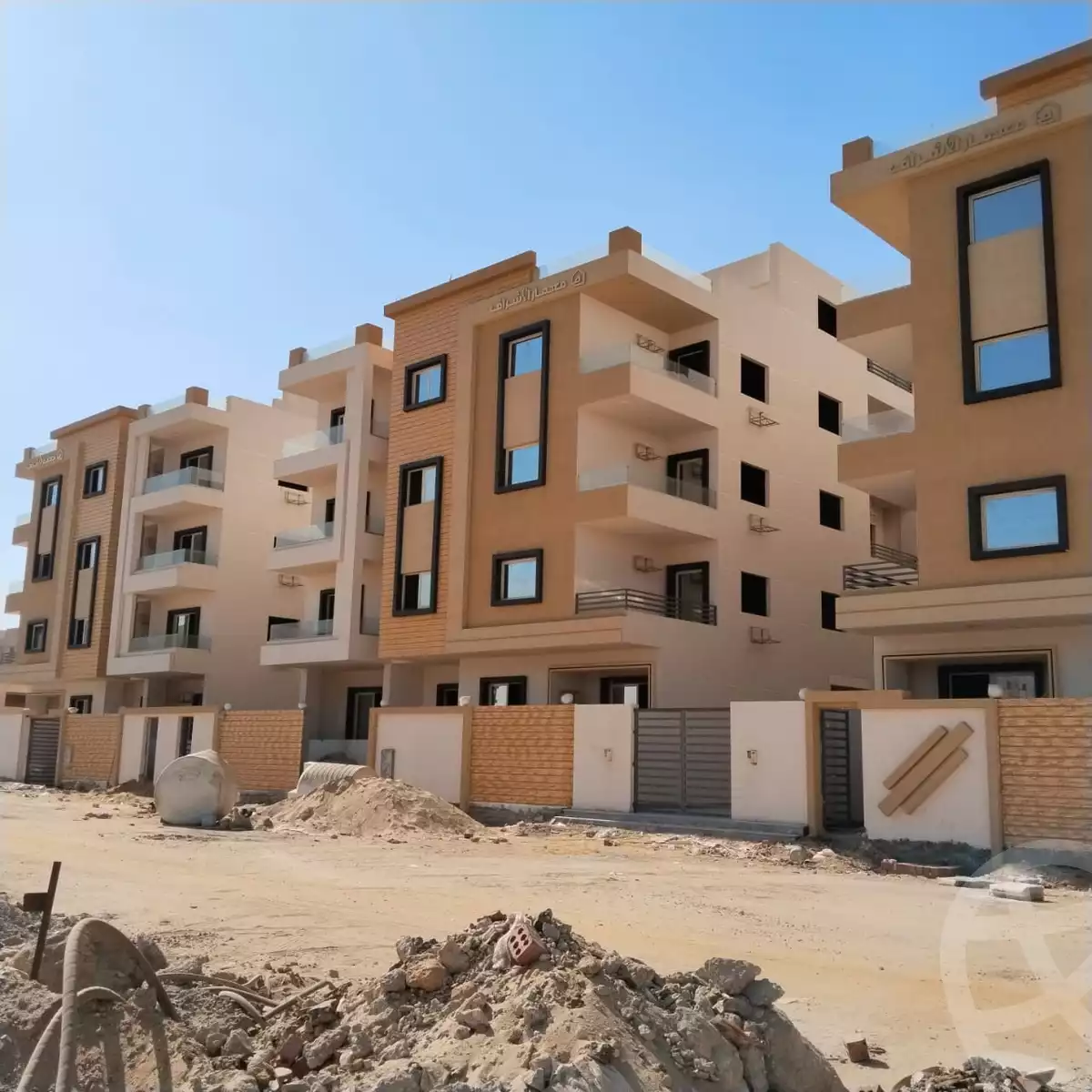 https://aqarmap.com.eg/en/listing/6182804-for-sale-cairo-new-cairo-bait-el-watan-first-neighborhood
