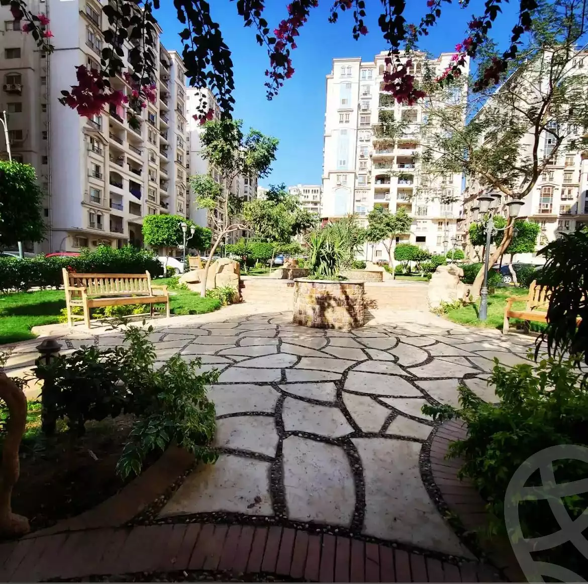 https://aqarmap.com.eg/en/listing/6183244-for-sale-cairo-el-maadi-compounds-el-baron-city