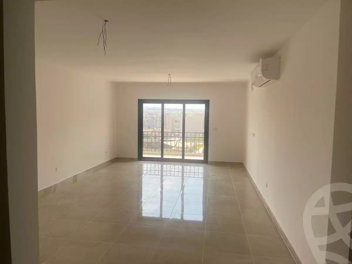 https://aqarmap.com.eg/ar/listing/6184117-for-rent-cairo-new-cairo-compounds-fifth-square