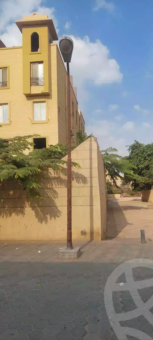 https://aqarmap.com.eg/en/listing/6184176-for-sale-cairo-new-cairo-compounds-dorat-el-kahera